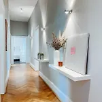 アパート Namastay! Exklusiver Altbau In Bestlage - 3br