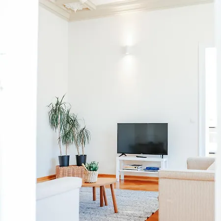 Namastay! Exklusiver Altbau In Bestlage - 3br Appartement *