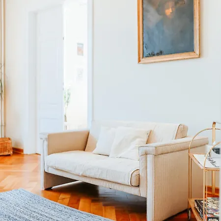 아파트 Namastay! Exklusiver Altbau In Bestlage - 3br *