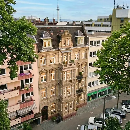 Namastay! Exklusiver Altbau In Bestlage - 3br 아파트