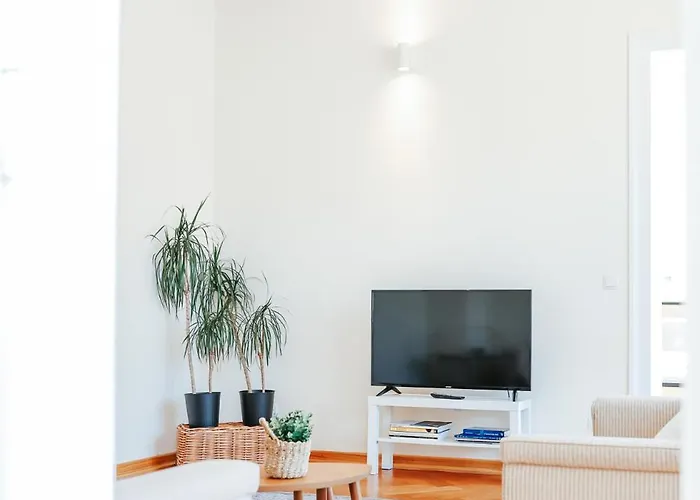 Namastay! Exklusiver Altbau In Bestlage - 3br Appartement *