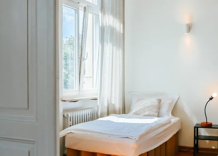 Namastay! Exklusiver Altbau In Bestlage - 3br Appartement Mannheim